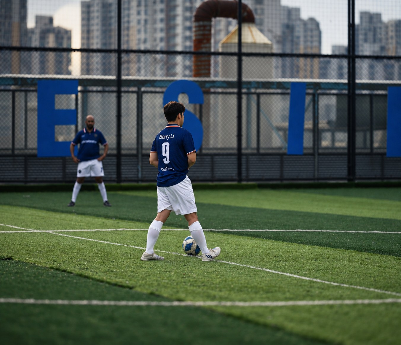 Sponsoring a local football team with Wov3 and OMNIAPATH